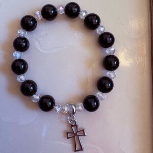 Unshaken – 10MM Black Onyx Cross Bracelet